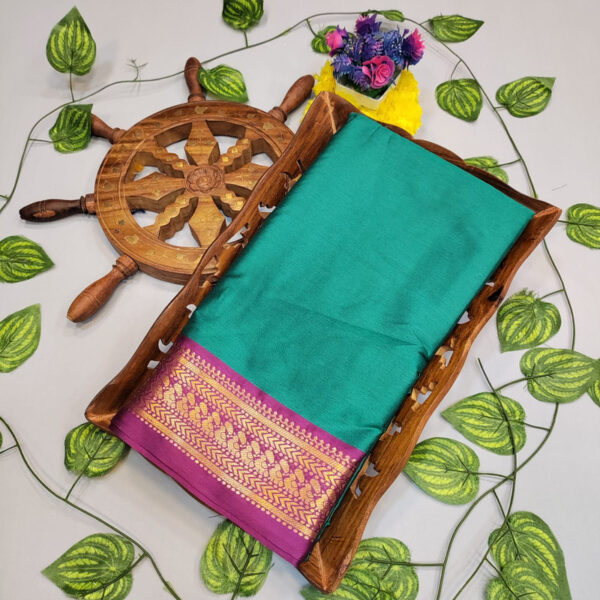 Palavi Saree