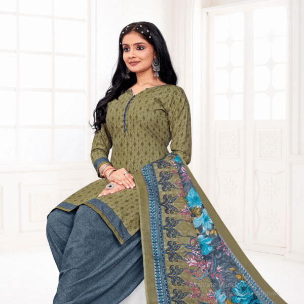 Priyanshi Kurti