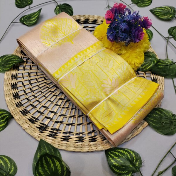 Single Leaf Pavishna Saree