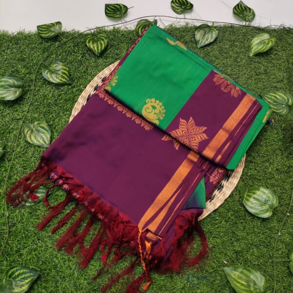 Varna mozhi Silk Sarees