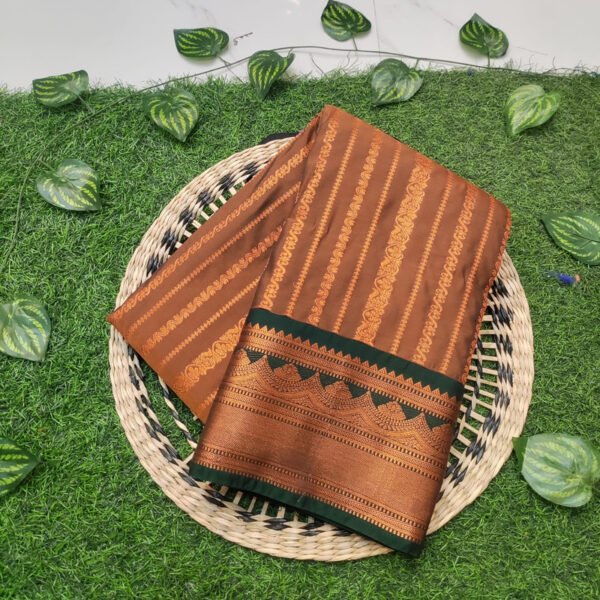 Varna mozhi Silk Sarees