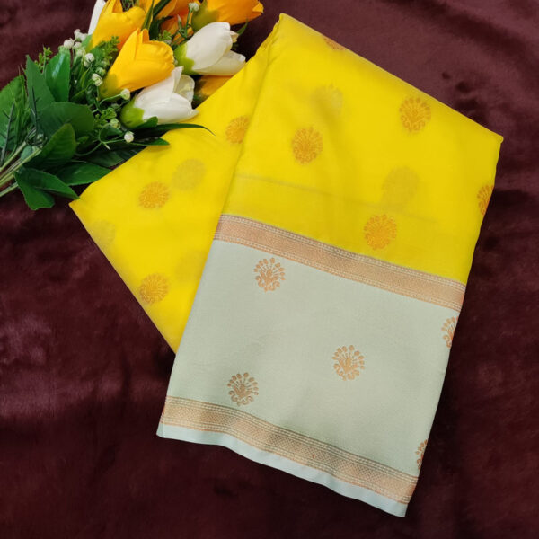Magizhini Saree